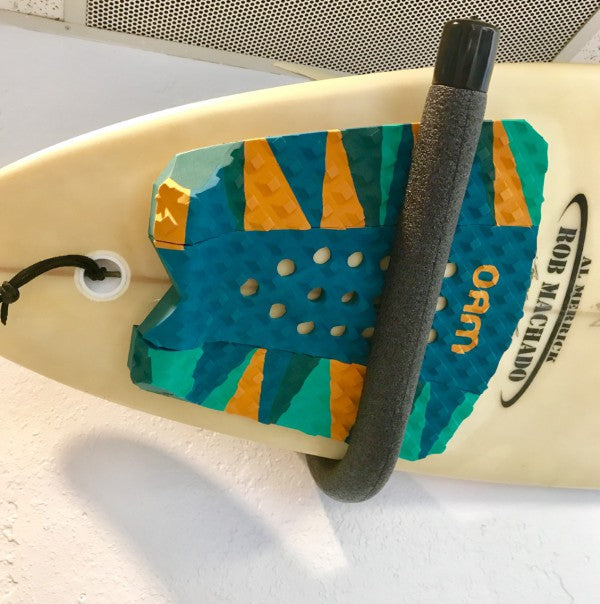 MINI ANGLED WALL RACK FOR SHORTBOARDS – OAM